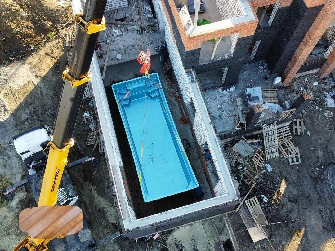 Laguna 9 — зона отдыха у бассейна в Апатитах